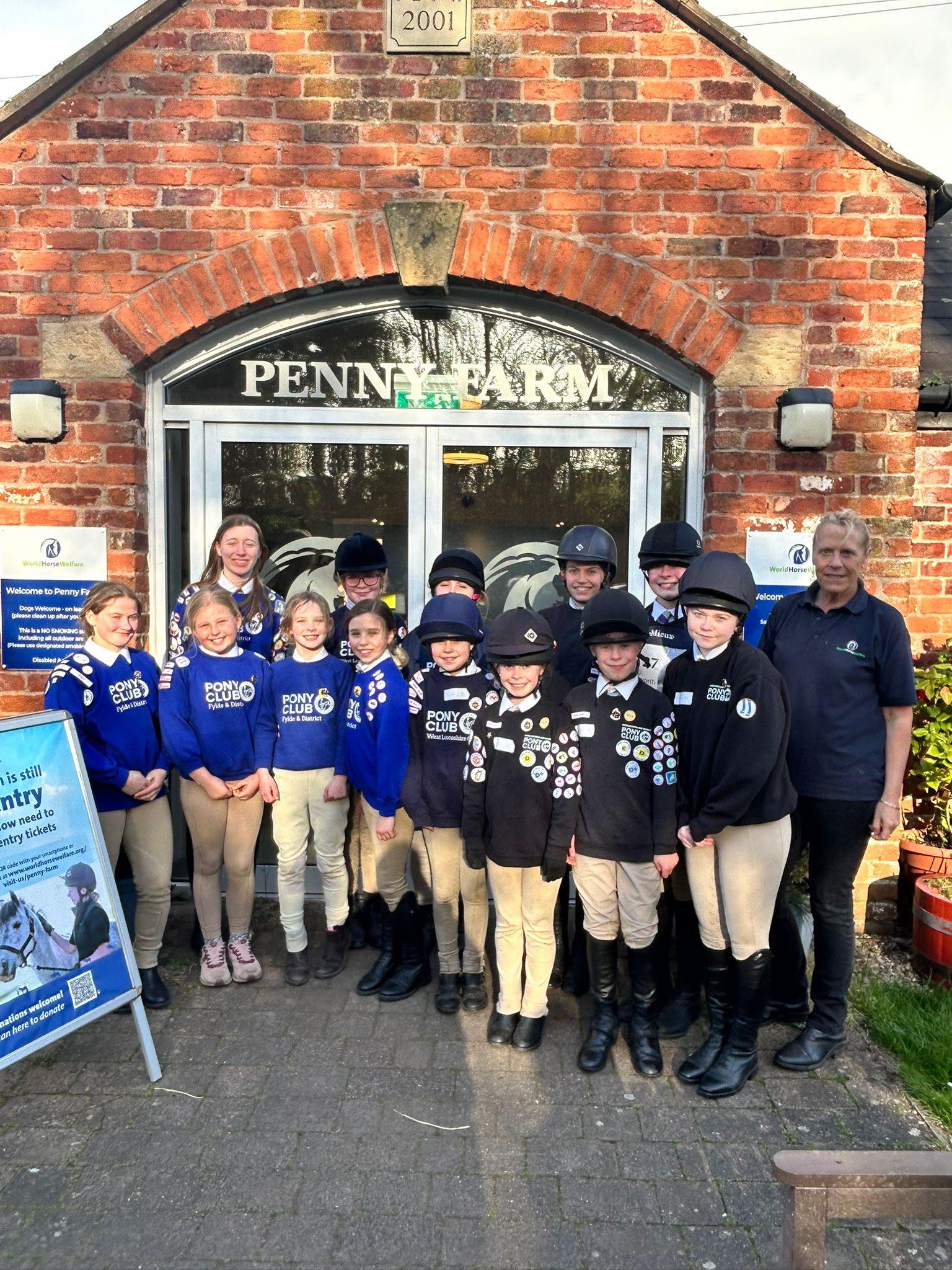 Fylde and District Pony Club members together at Penny Farm